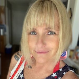 Meet your Posher, Keri